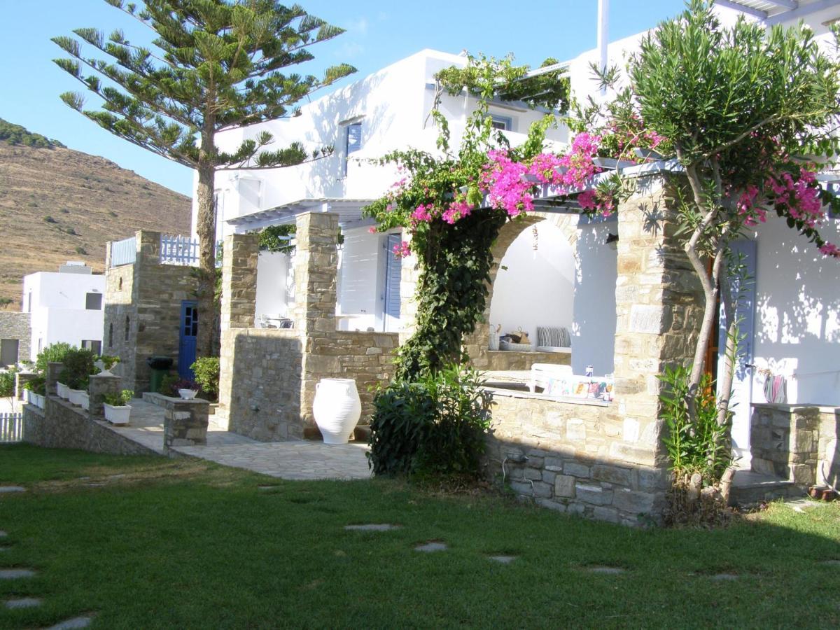بوسي لِفاذي Elena Studios & Apartments المظهر الخارجي الصورة