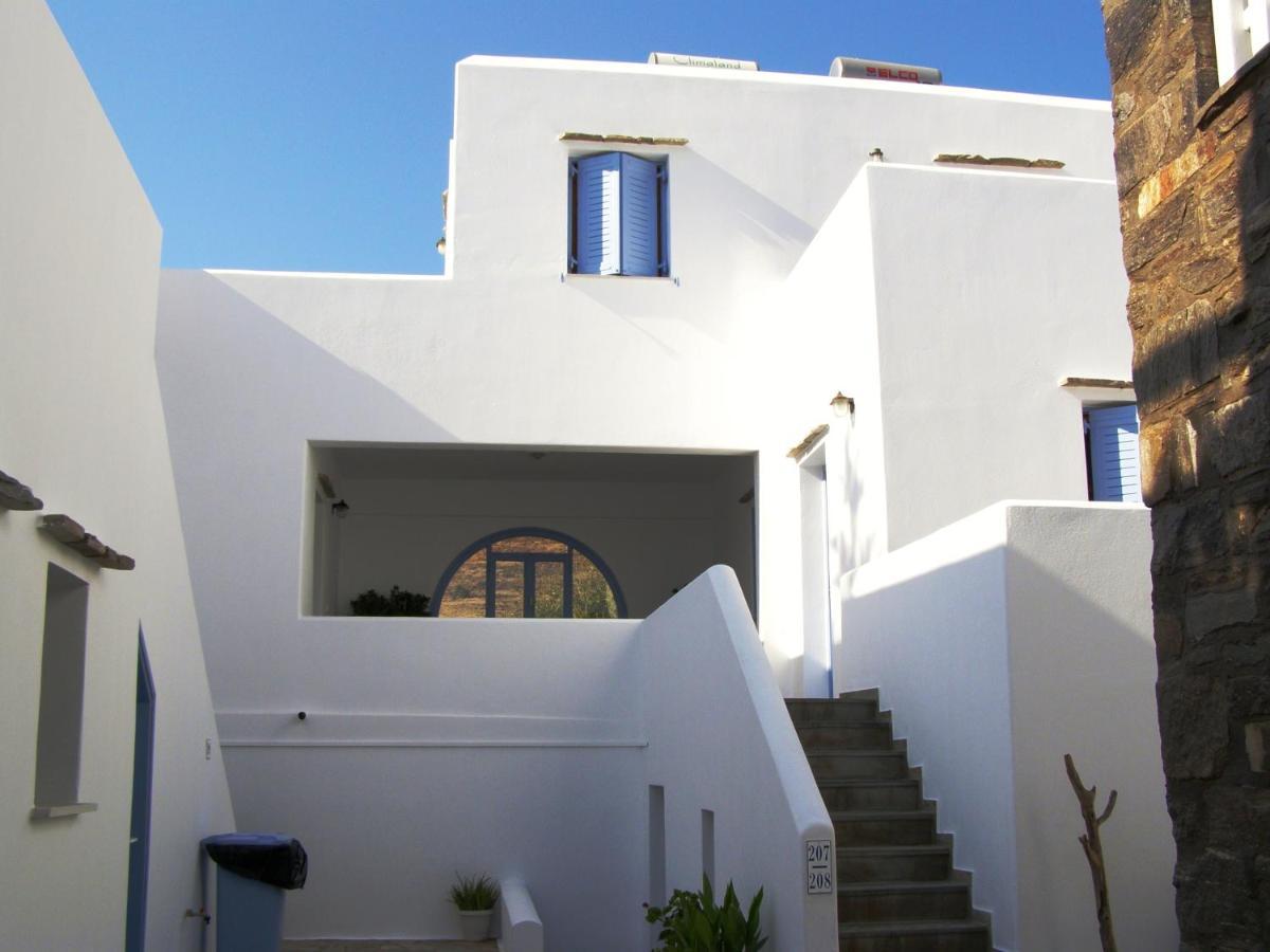 بوسي لِفاذي Elena Studios & Apartments المظهر الخارجي الصورة