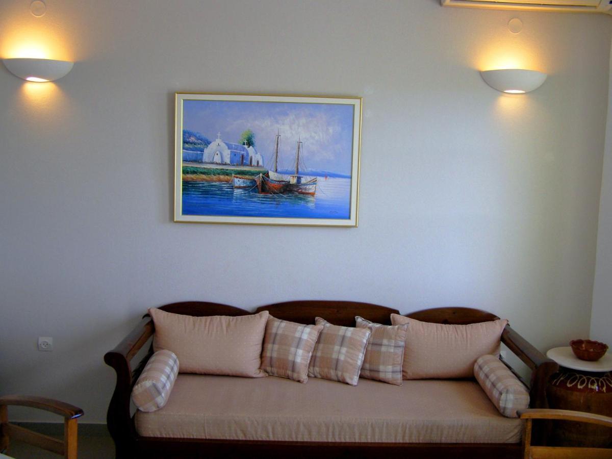 بوسي لِفاذي Elena Studios & Apartments المظهر الخارجي الصورة