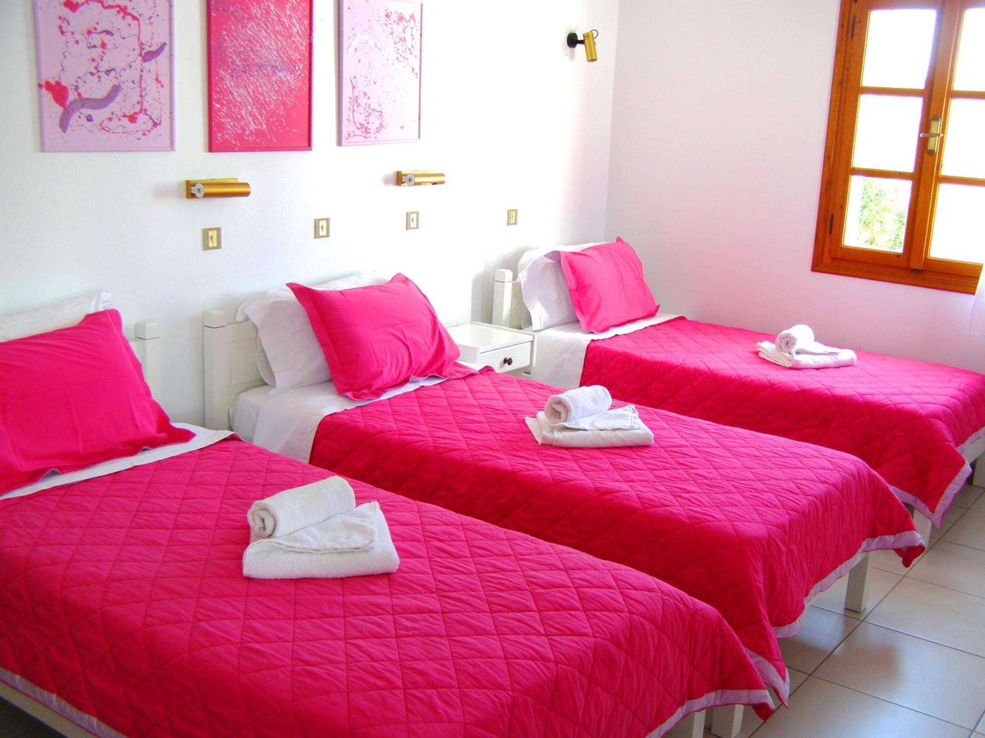 بوسي لِفاذي Elena Studios & Apartments الغرفة الصورة